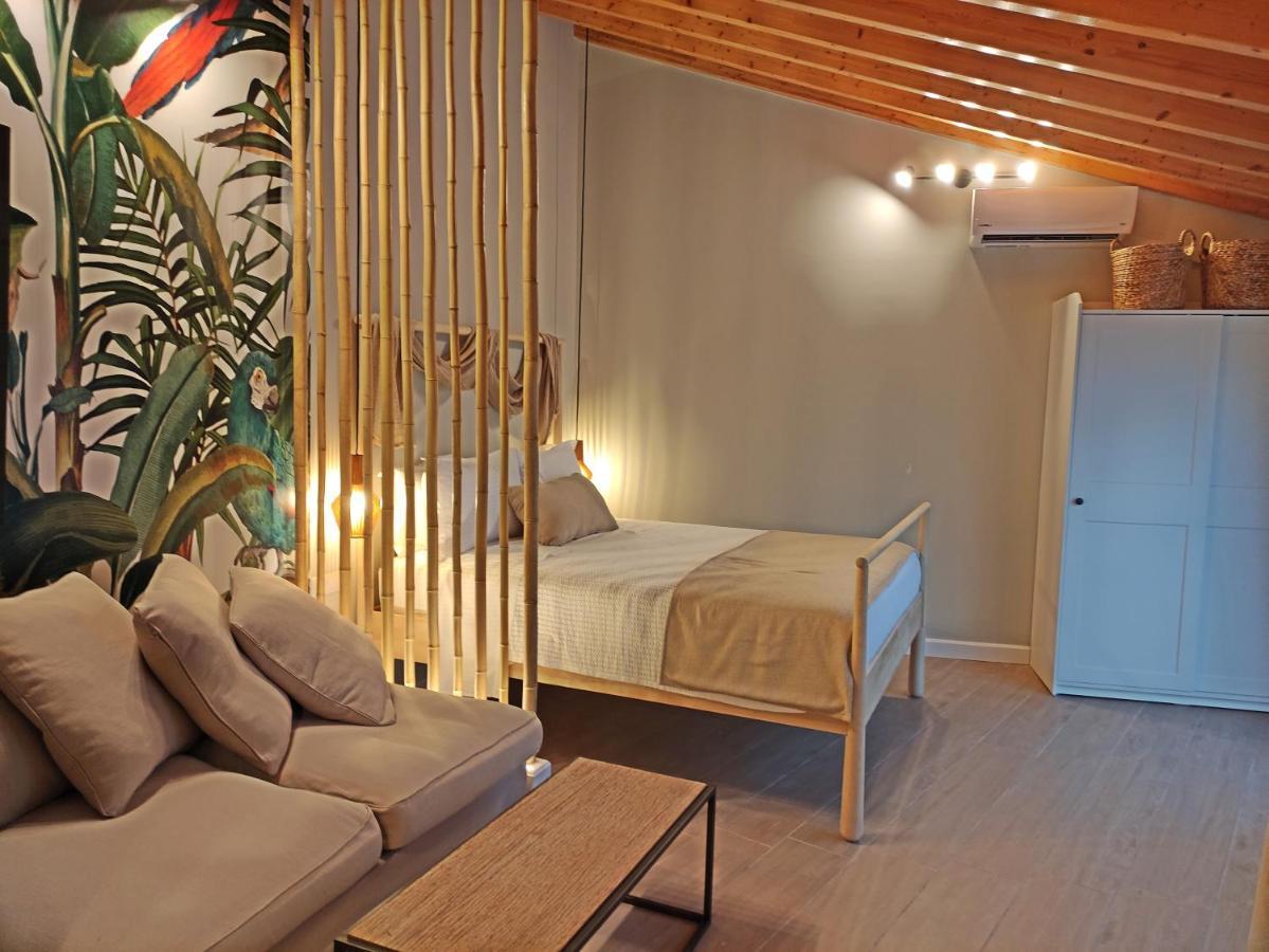 Villa Sea & Cliff Luxury Benitses (Corfu)