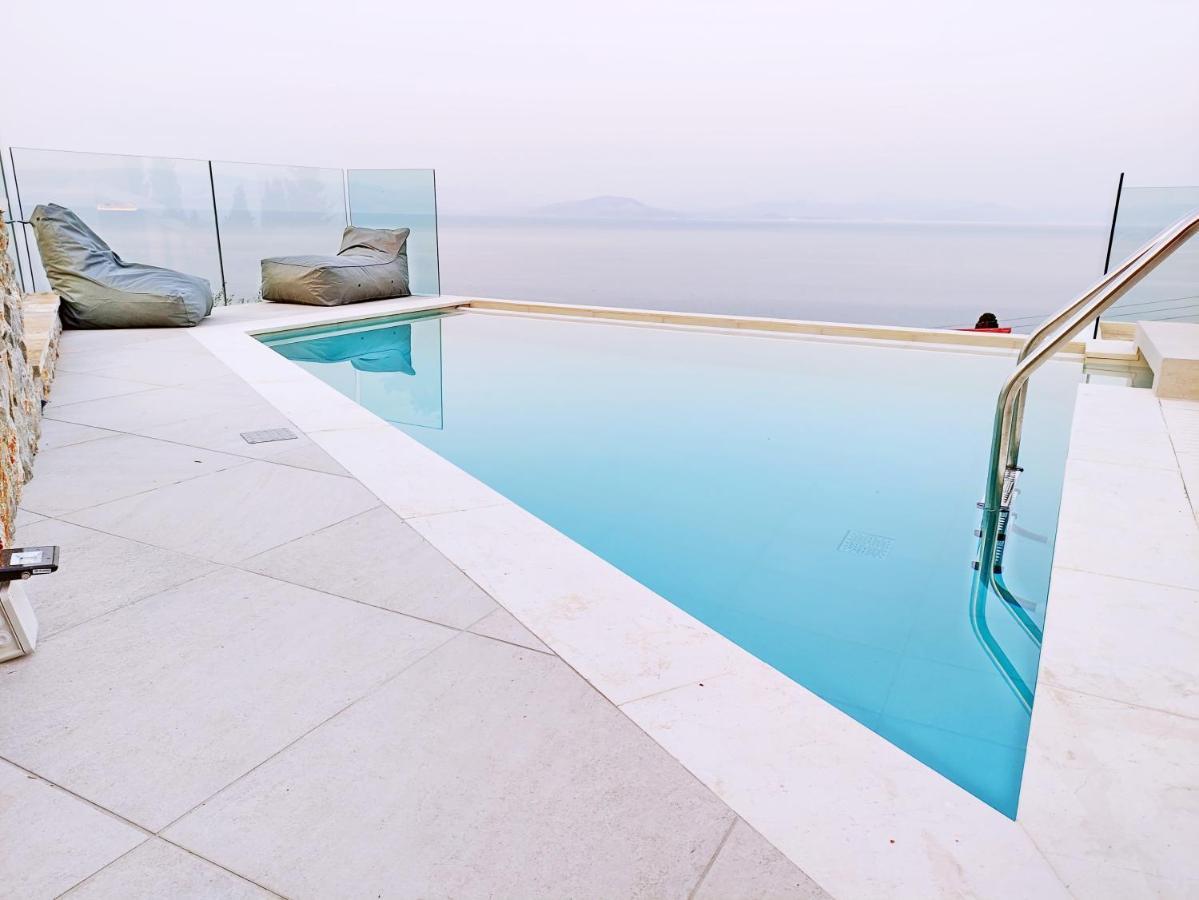 Sea & Cliff Luxury * Benitses (Corfu)