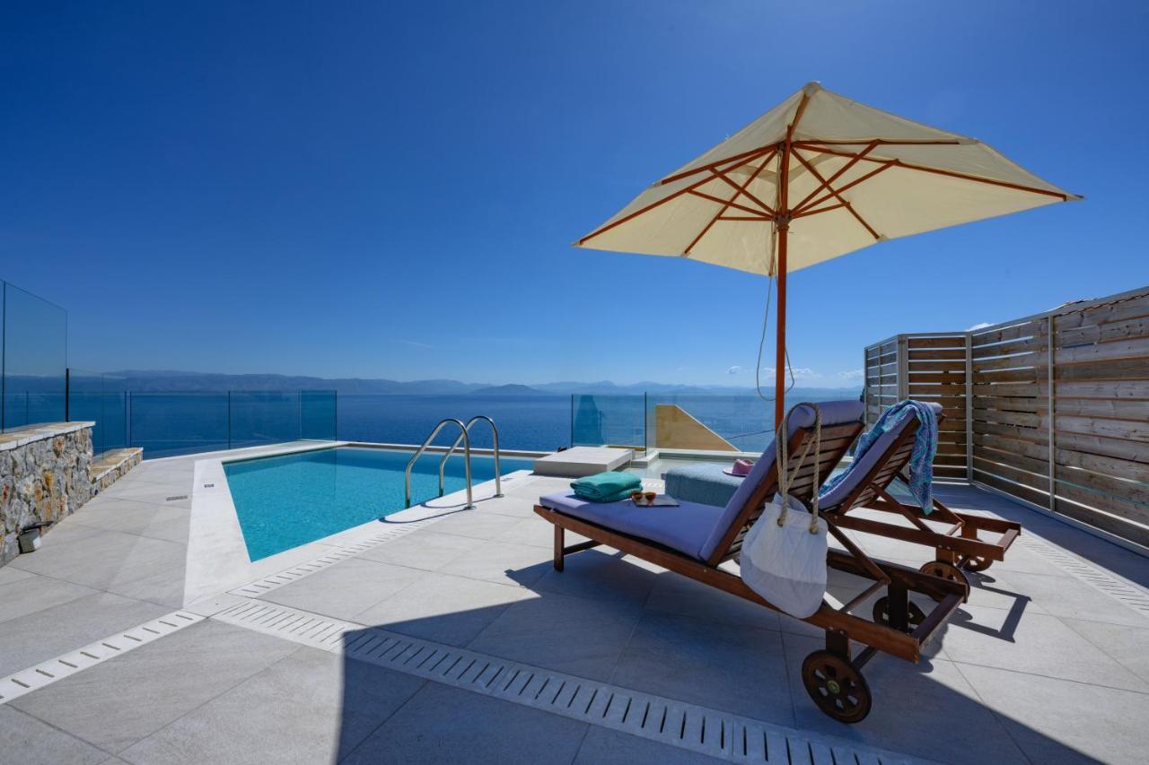 Sea & Cliff Luxury Villa