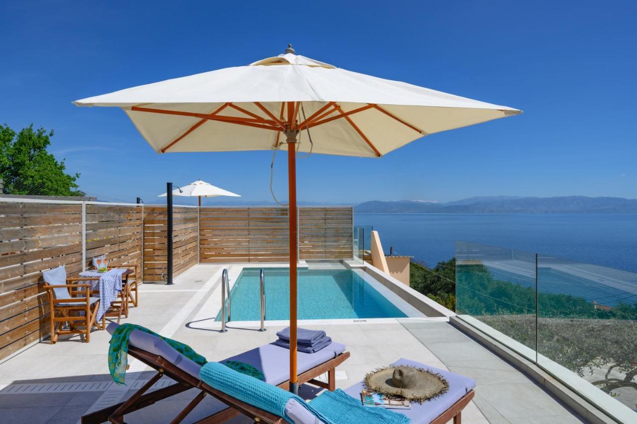 Sea & Cliff Luxury Villa *