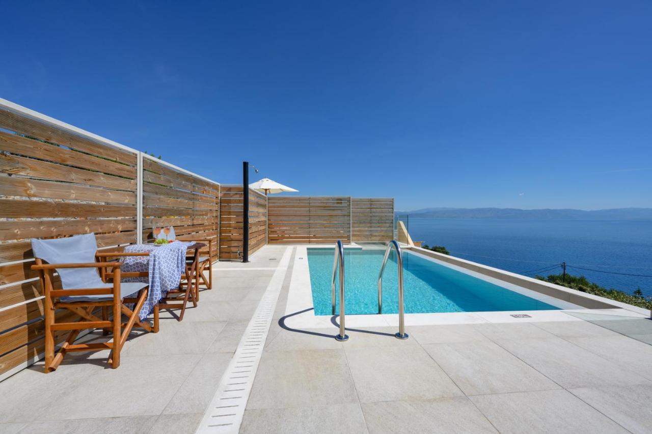 Villa Sea & Cliff Luxury Benitses (Corfu)