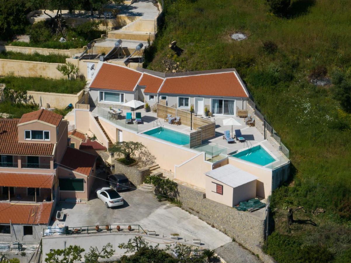 Sea & Cliff Luxury
