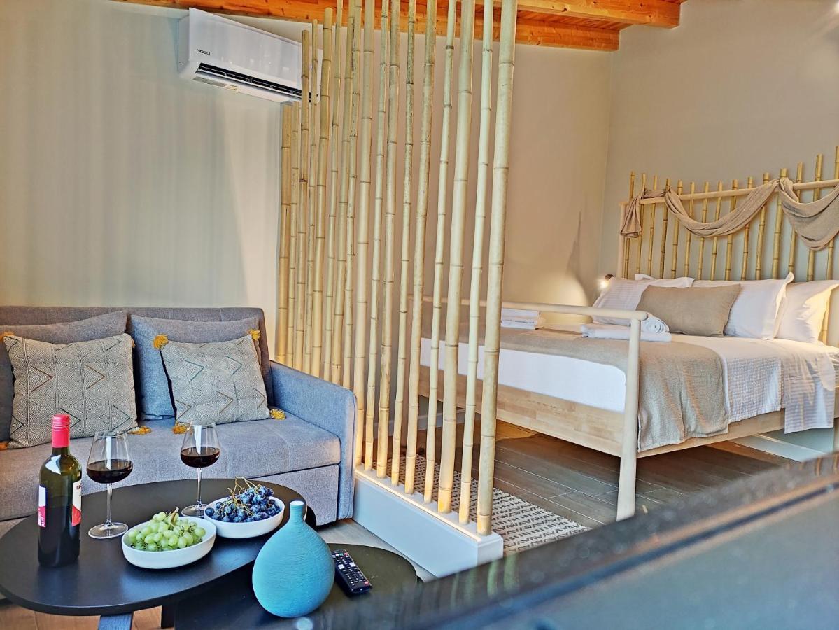 Sea & Cliff Luxury