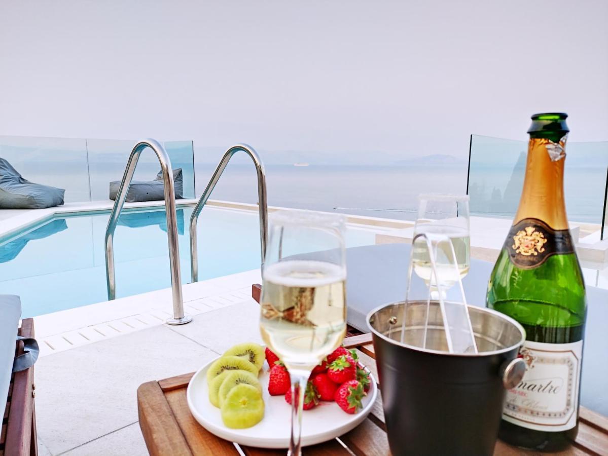 Villa Sea & Cliff Luxury *