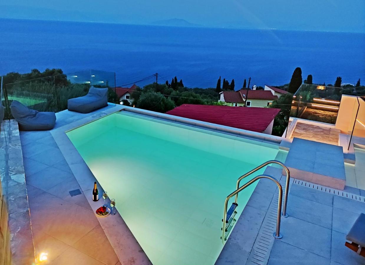 Sea & Cliff Luxury Villa Benitses (Corfu)
