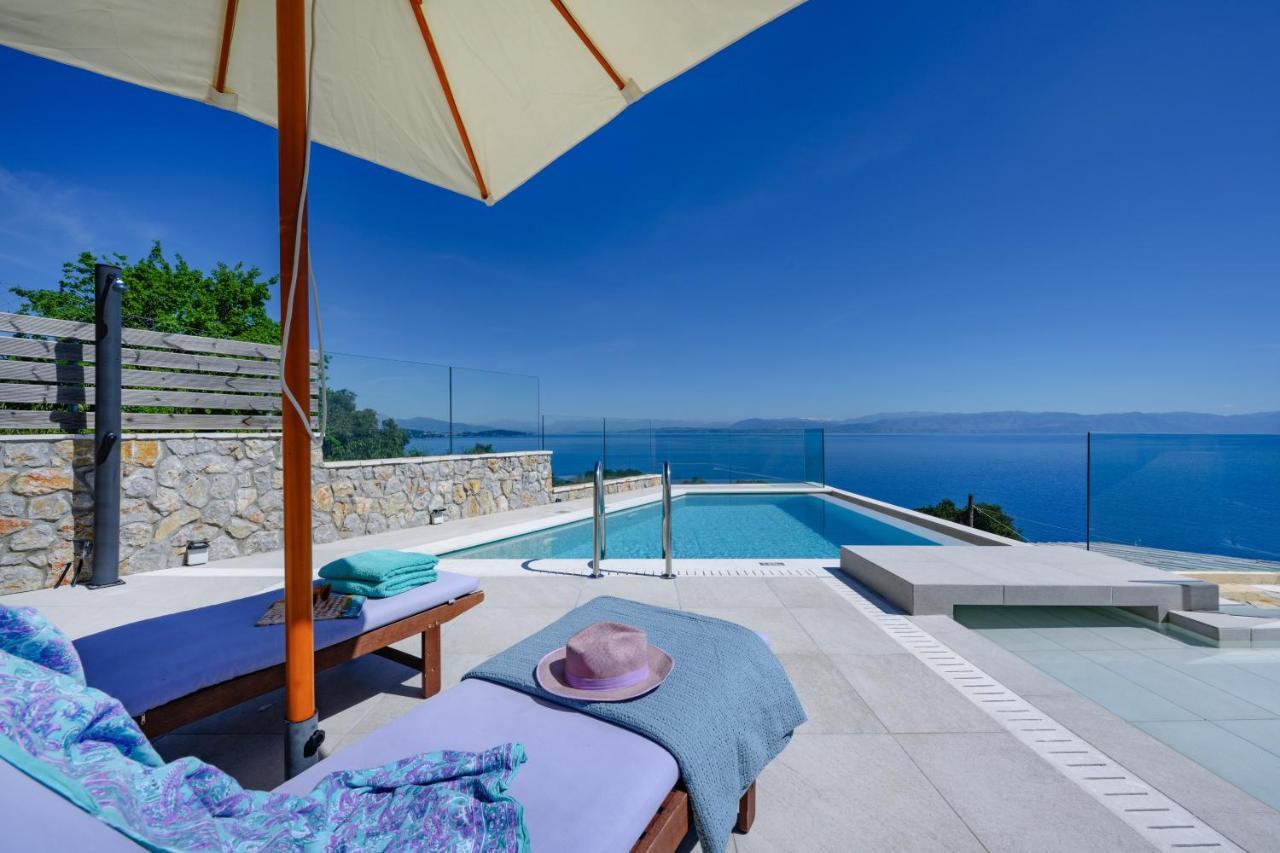 Villa Sea & Cliff Luxury Benitses (Corfu)